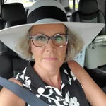 Deanna Becket - @deannabecket - Instagram