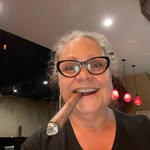 Deanna Bee - @gramsfavoritethings - Instagram