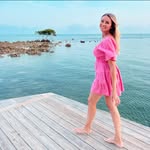 Deanna Orza - @deannabee - Instagram