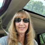 Deanna Booth - @deannabooth892 - Instagram