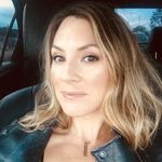 Deanna Brady - @threees - Instagram
