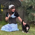 Deanna Donovan - @dee_paws_626 - Instagram