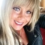 Deanna Emery Perron - @deannaemery - Instagram