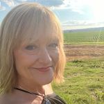 DeAnna Farris - @deannafarris1010 - Instagram