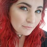 Deanna Hurst - @benebabe_dee - Instagram