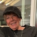 Deanna Hurst - @hurst.123 - Instagram
