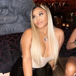 Deanna Lee - @deanna__le3 - Instagram