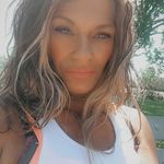 Deanna Leonard - @deanna.leonard.1029 - Instagram