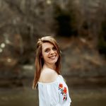 Deanna Ryan - @littlemommaryan - Instagram