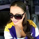 Deanna Wright - @deannaw711 - Instagram
