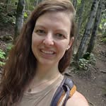 Deanna Ash - @darkhairedwomann - Instagram