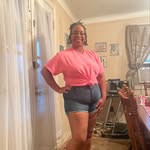 Deanna Bates - @deedybabii - Instagram