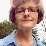 Deb Bloom - @dorothysrubies - Instagram
