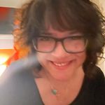 Deb Colón - @deb_colon - Instagram