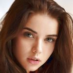 Constance Deb - @constancedeb1 - Instagram