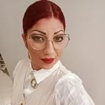Debora Covello - @deboracovello - Instagram