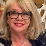 Deb Doyle - @deelyndoy - Instagram