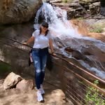 Deb Flores - @deborha_flores - Instagram