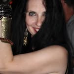 deb gordon - @drkwmn - Instagram