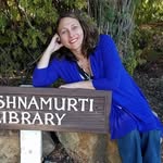 Deb Herman - @debsbookparadise - Instagram