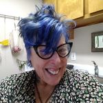 Deb Jacobs - @fiveorsixgirls - Instagram