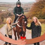 Deb Jones - @debjones077 - Instagram