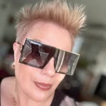 Deb Lambert - @60_n_sassy - Instagram