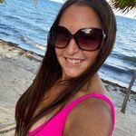 Deb Middleton - @skydivedeb - Instagram