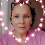 Deborah Osborne - @debosborne65 - Instagram