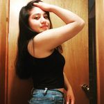 Deb Sanchez - @debse.sa - Instagram
