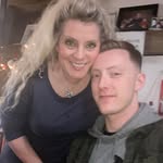 Deb Strong - @deb.strong.7 - Instagram