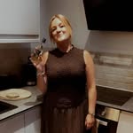 Debbie Lewis - @debbie.lewis75 - Instagram