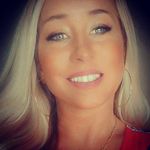 Debbie Barrow - @myhappyheartart - Instagram