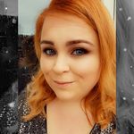 Debbie Bingham - @debbieb1988 - Instagram