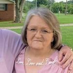 Debbie Boles - @debbie.boles.9 - Instagram