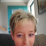 Debbie Boles - @womanonthego7daz - Instagram