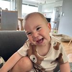 Deborah Borges - @debbienel - Instagram