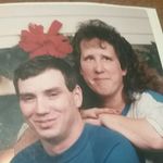 Debbie Calhoun - @nana51968 - Instagram