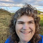 Debbie Chilson - @meadowbee - Instagram