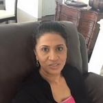 Debbie - @debbiechowbay - Instagram