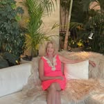 Debbie Coker - @dcoker01 - Instagram