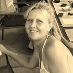 Debbie Davey - @debbie.davey.9480 - Instagram