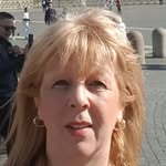 Debbie Dickens - @debslottie - Instagram