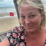 Debbie Findlay - @debfind08 - Instagram