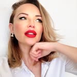 Debbie Glen | Self Worth Expert | Therapist - @evolvewithdebbie - Instagram