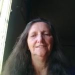 Debbie Glover - @debbie.glover.737 - Instagram