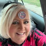 Debbie Lyle Herron - @diamonddeb_55 - Instagram