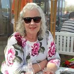 Debbie Knight - @bedford1961 - Instagram