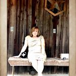 Debbie Latimer - @phenetidinets - Instagram