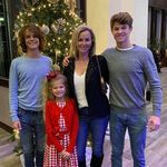 Debbie Loeffler - @debbie1211 - Instagram